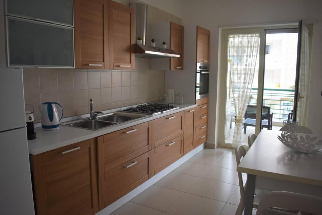 מונופולי Donna Teresa Accomodation - Holiday House מראה חיצוני תמונה